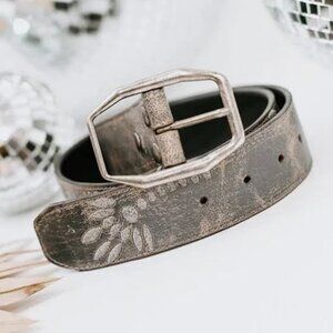 Bed Stu Silver Mohawk Leather Belt Size Large